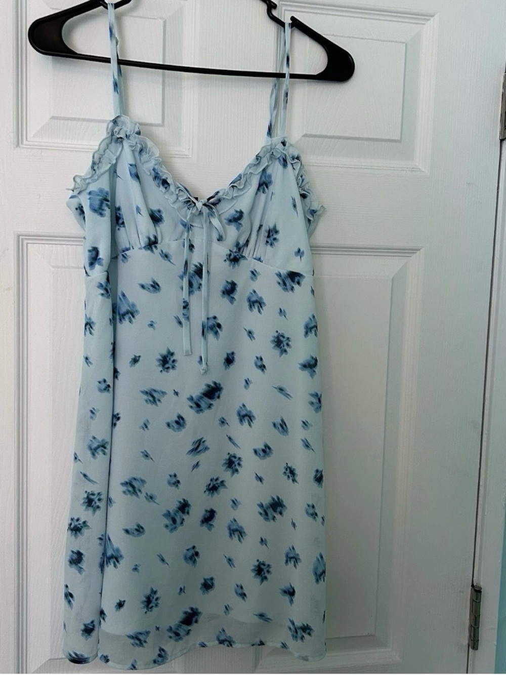 Blue Floral Empire Waist Flowy Mini Sun Dress WILD FABLE Size Medium